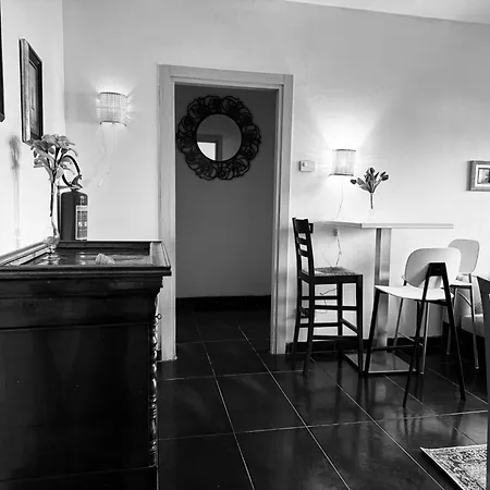 Apartamento Merlin 5 *